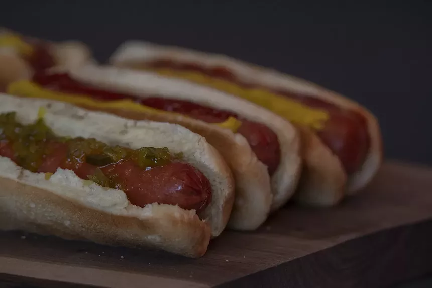 hot dogs on buns