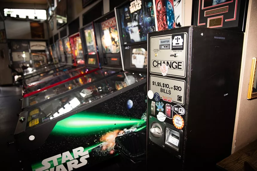 games in bar