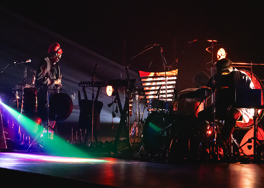 André 3000 performing on the New Blue Sun tour.