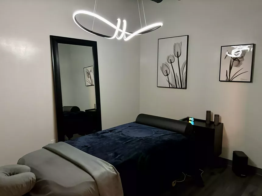 massage room
