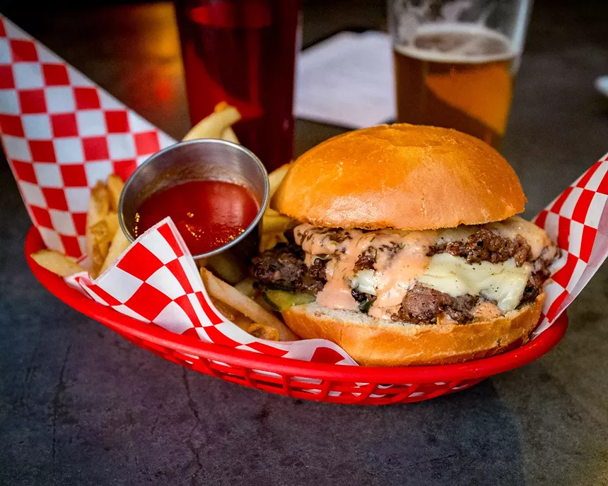 cheeseburger