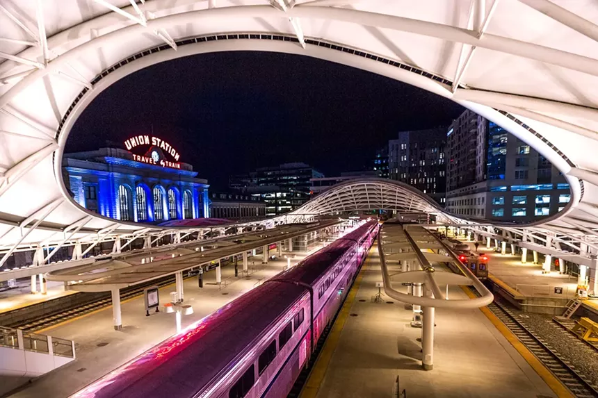 train tracks at union station