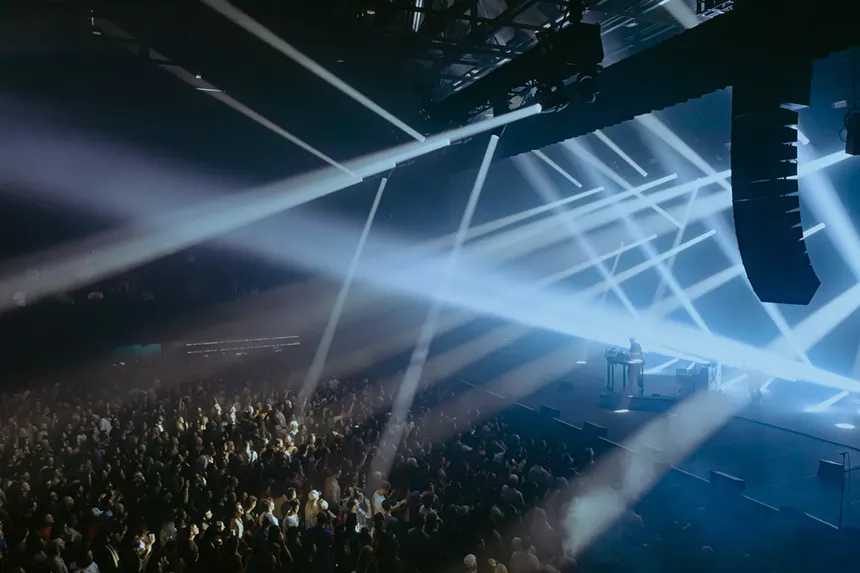 A photo of Ben Böhmer's stage design and production