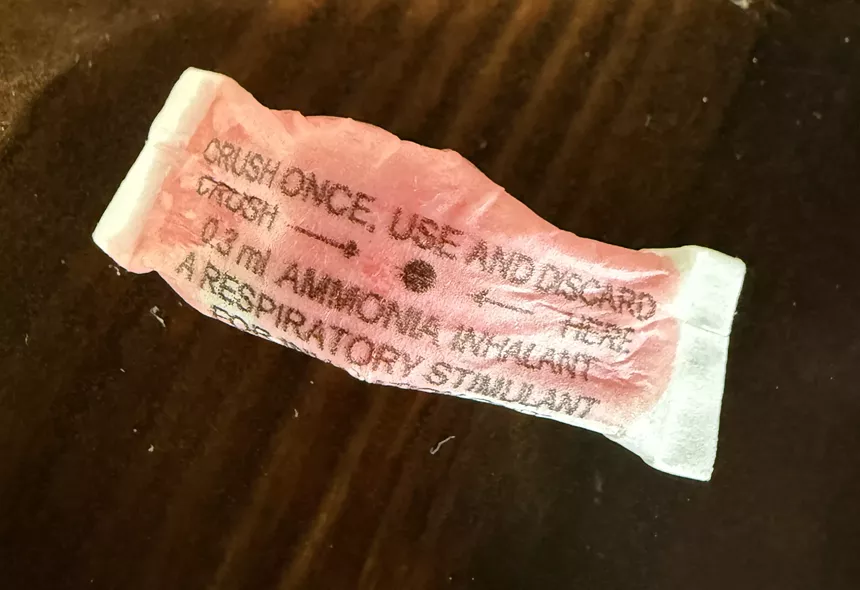 A used smelling salts packet.