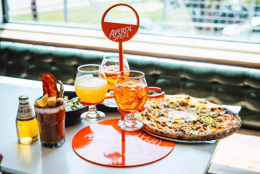 Avanti Food &Beverage Spritz Tree