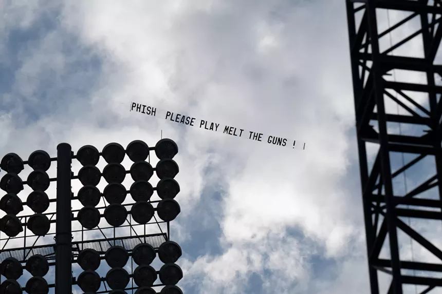 Plane banner requesting a song