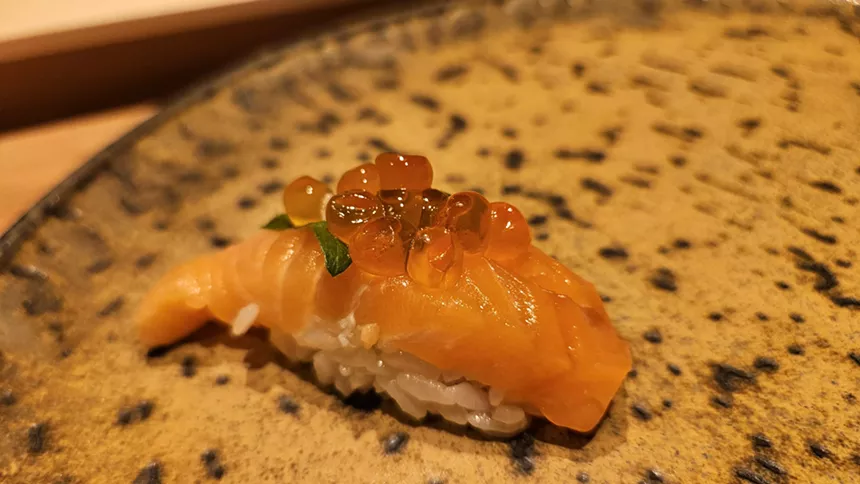 Kizaki salmon sushi