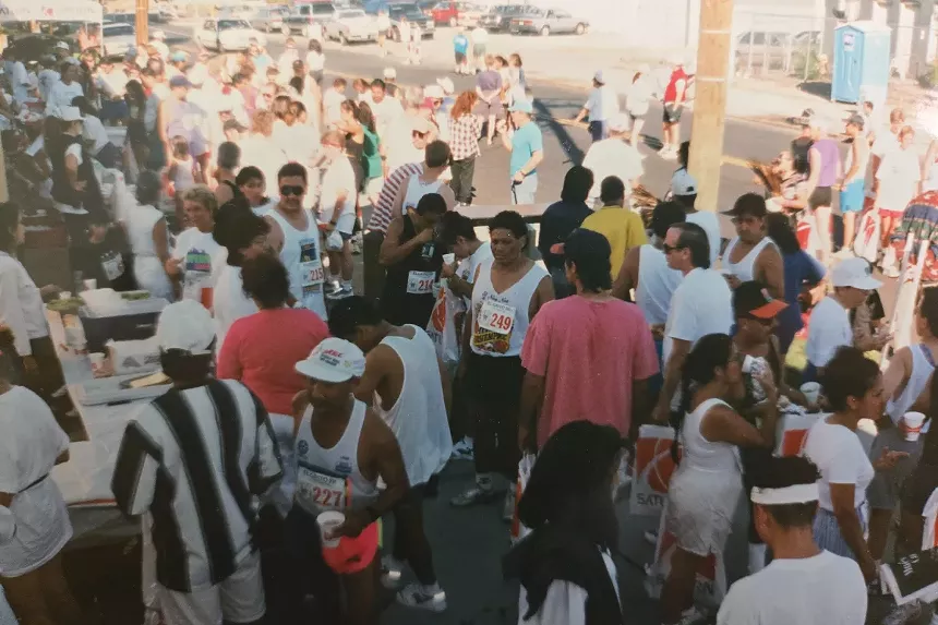 A crowd at a race.