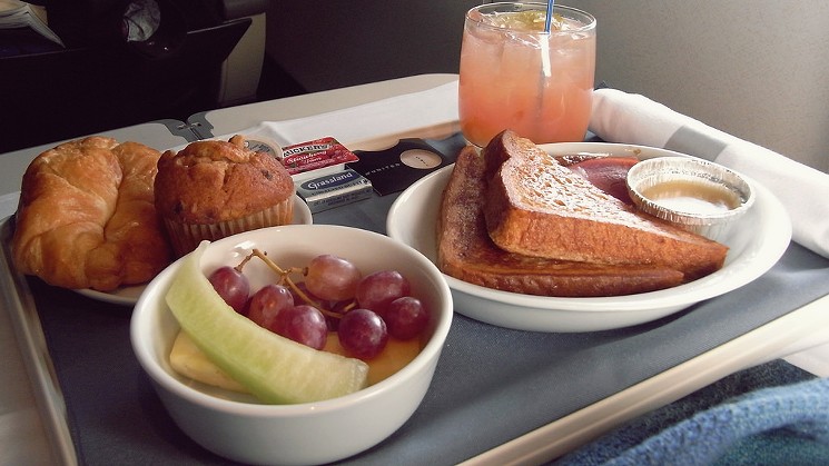 What my airline meal never looked like. - MATT@PEK AT FLICKR