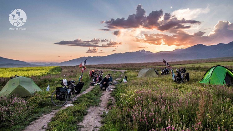 Sunset in Kyrgyzstan. - ANDRES FLUXA