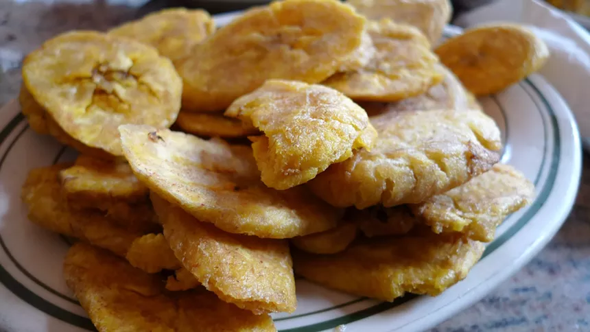 Learn to make tostones at the Summer Soulfood Series: Caribbean Basics class. - FLICKR/ARNOLD GATILAO