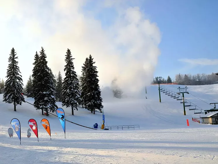 Let it snow, let is snow, for the love of God and the Olympic spirit, let it snow. - HEIDI G AT FLICKR