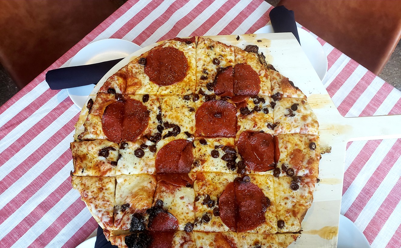 A simple pepperoni and olive tavern-style pizza at Grabowski's.