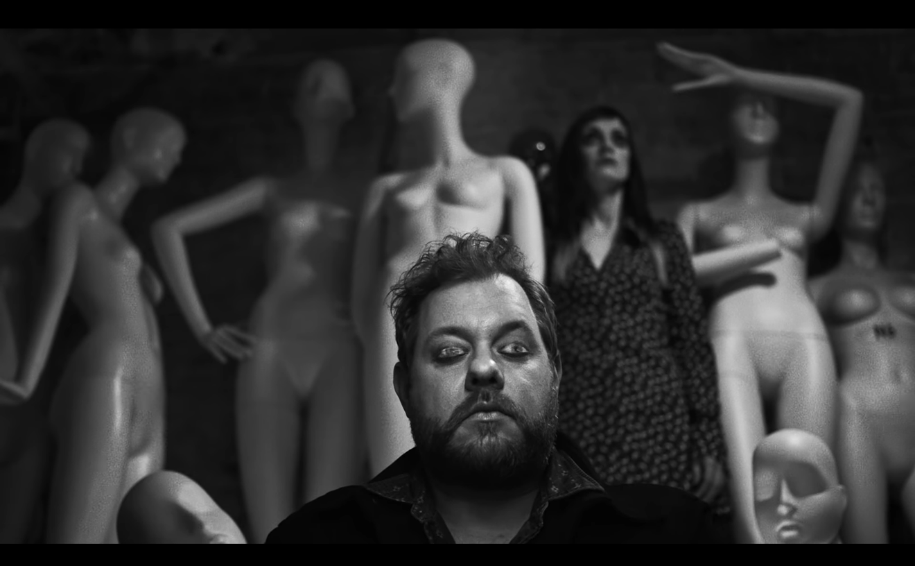 A still from Nathaniel Rateliff's new video for the track "What a Drag."