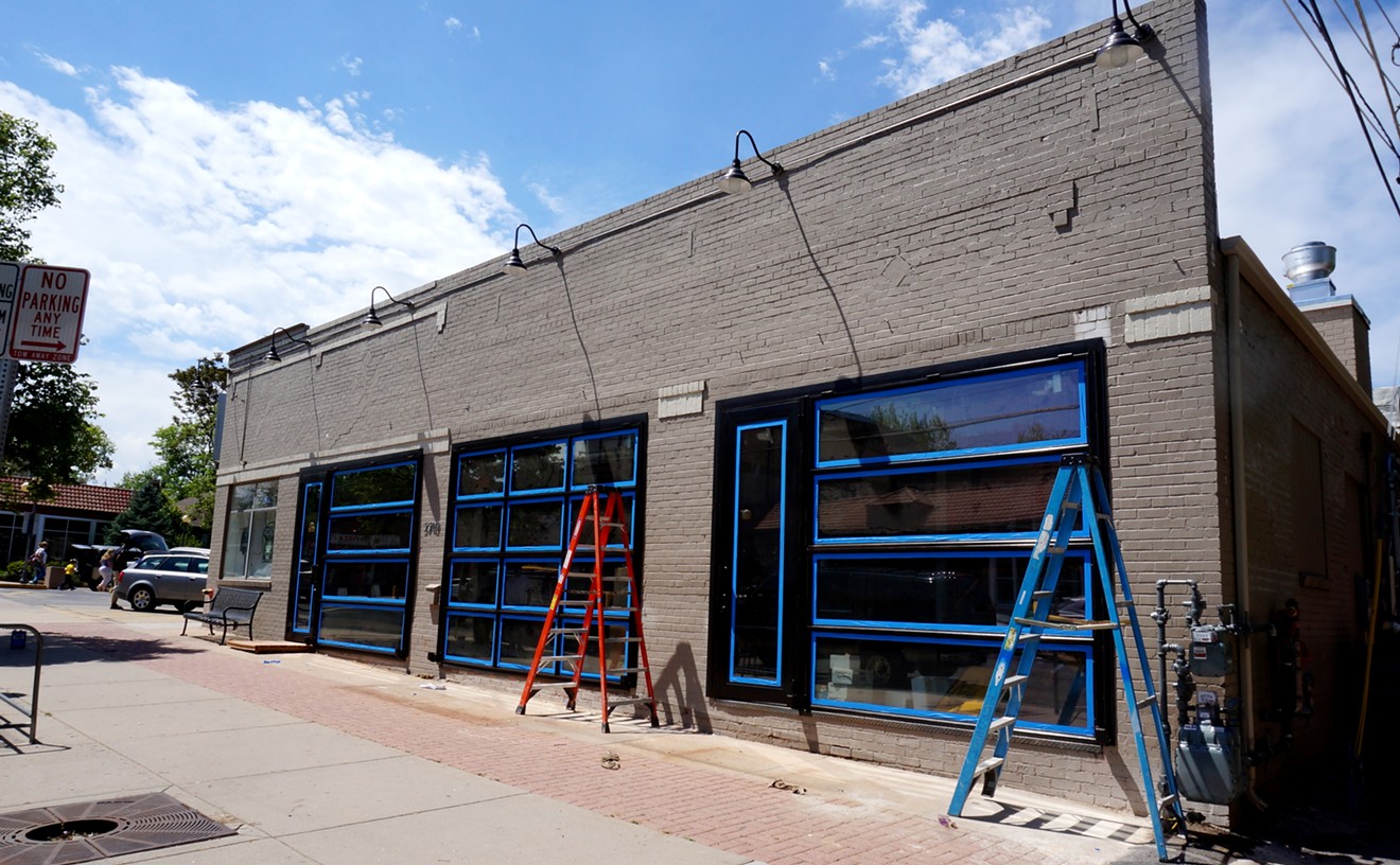 The new Blue Pan Pizza is taking shape in Congress Park.