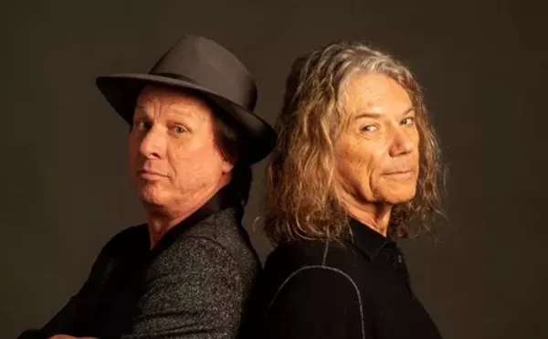 Adrian Belew Embraces His Talking Heads Era With the Remain in Light Tour