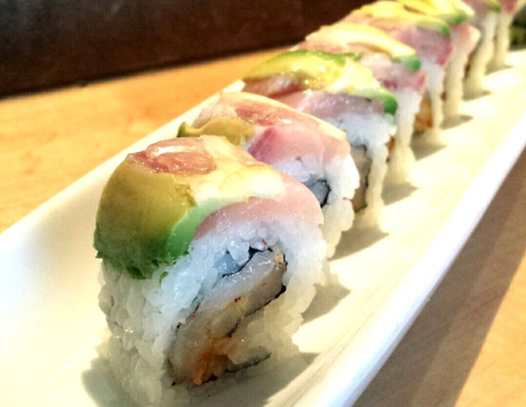pink-lady-roll-sushi-sasa-by-linnea-covington.jpg