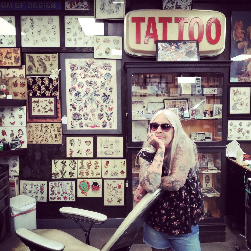 My second tattoo made by Lena @ Attitude Tattoo Club, Wilhelmshaven Germany  : r/tattoos