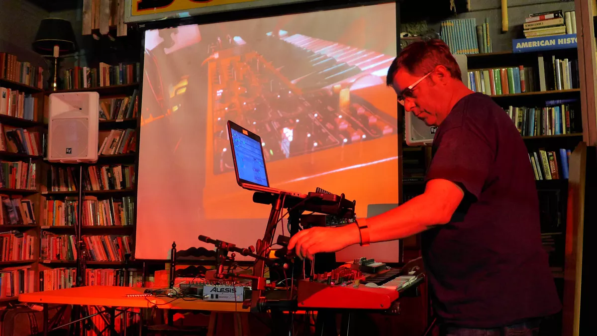 Best Synthesizer Players in Colorado Victoria Lundy, Seth Ogden