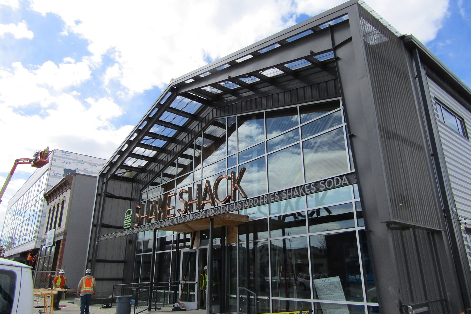 Shake Shack  Denver Airport