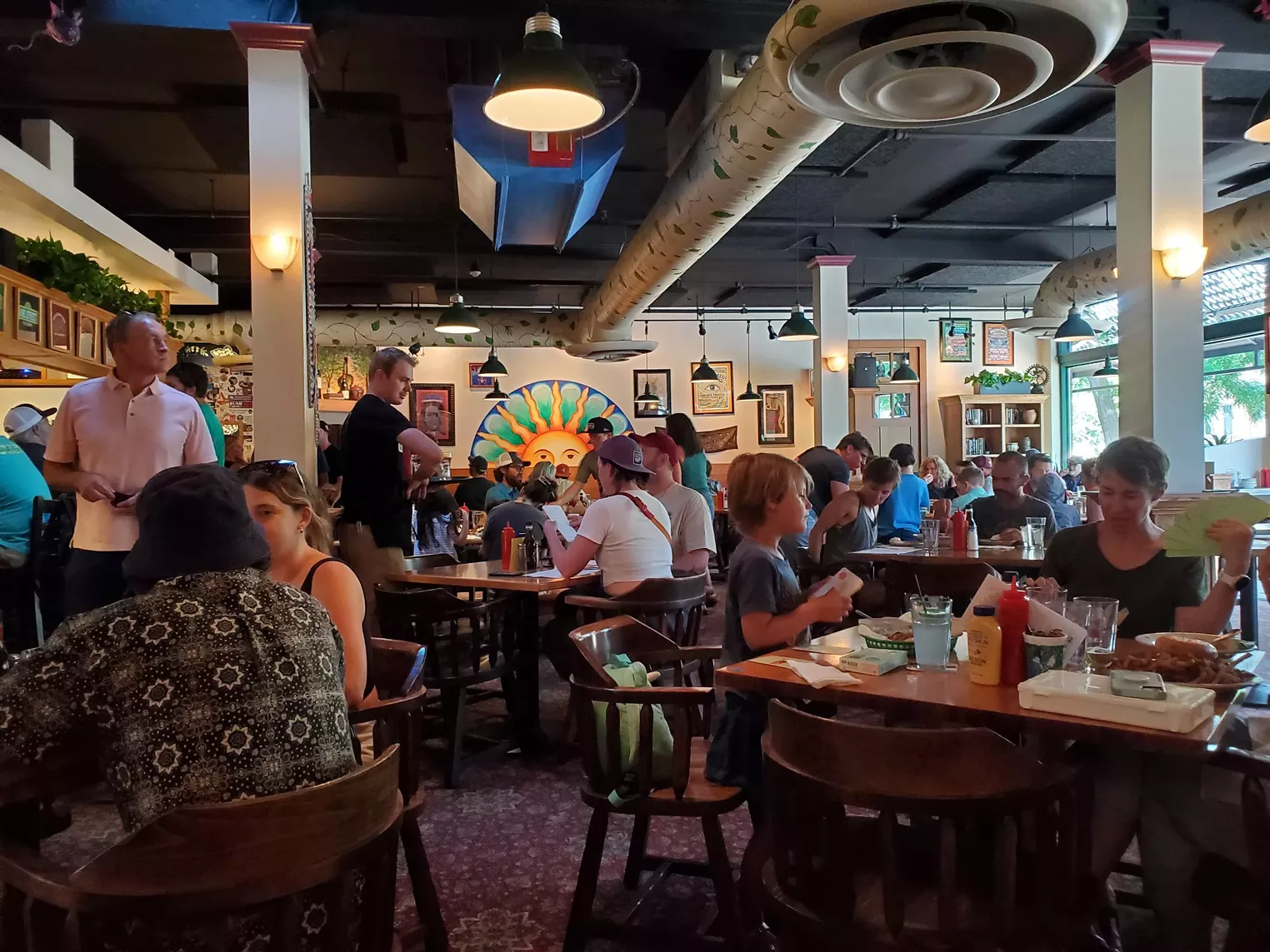 Denver Pub Vine Street Celebrates a Successful Opening Weekend - Vimarsana News