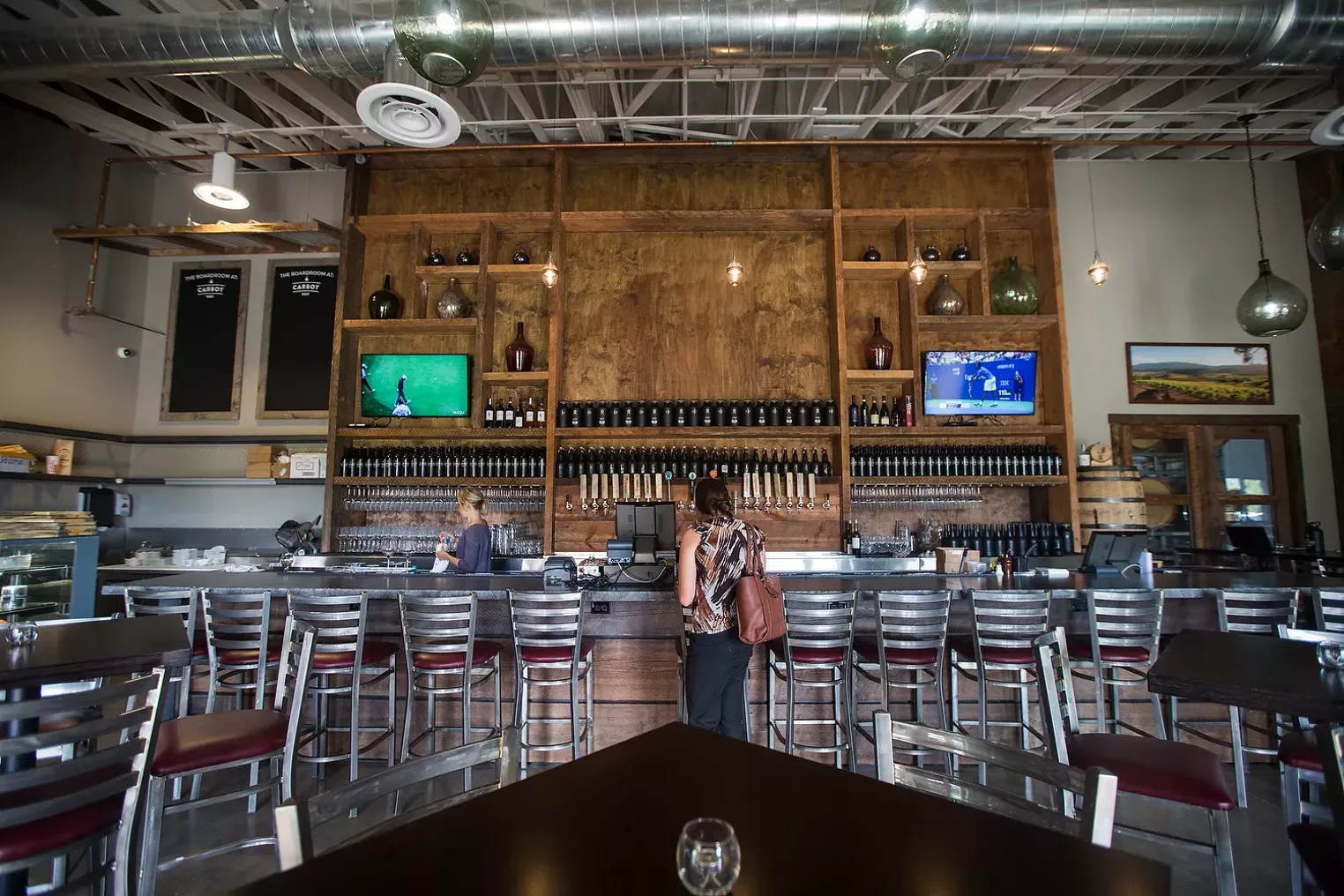 First Look Angelo's Taverna and Carboy Winery Open in Littleton