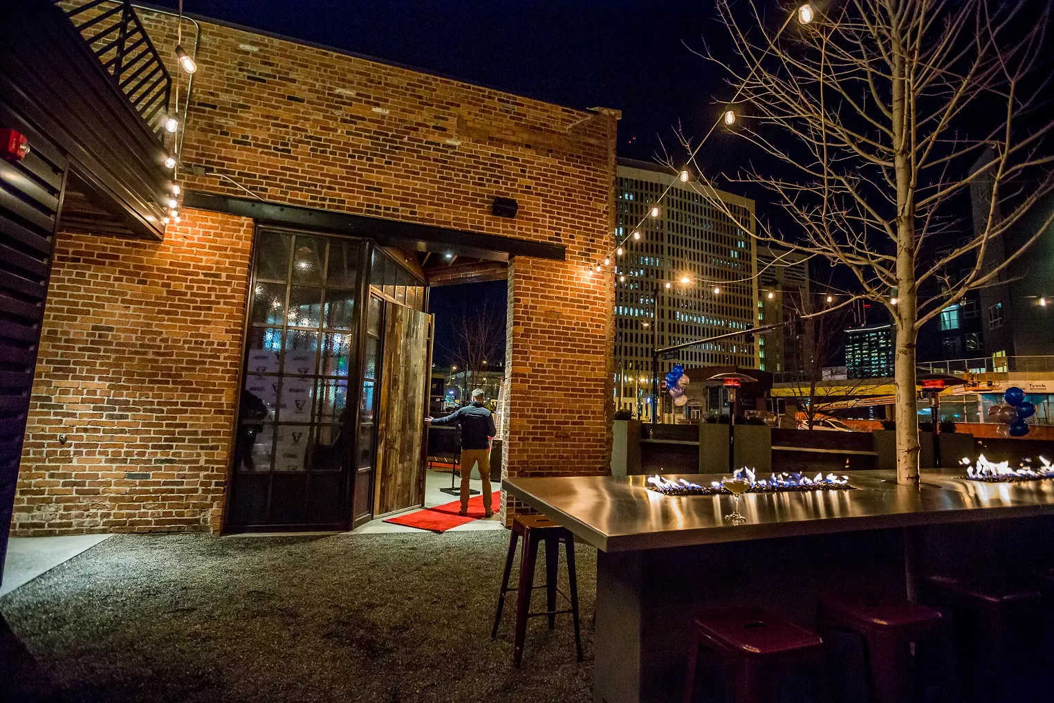 The Triangle Bar Brings Upscale Gay and Cafe to Broadway