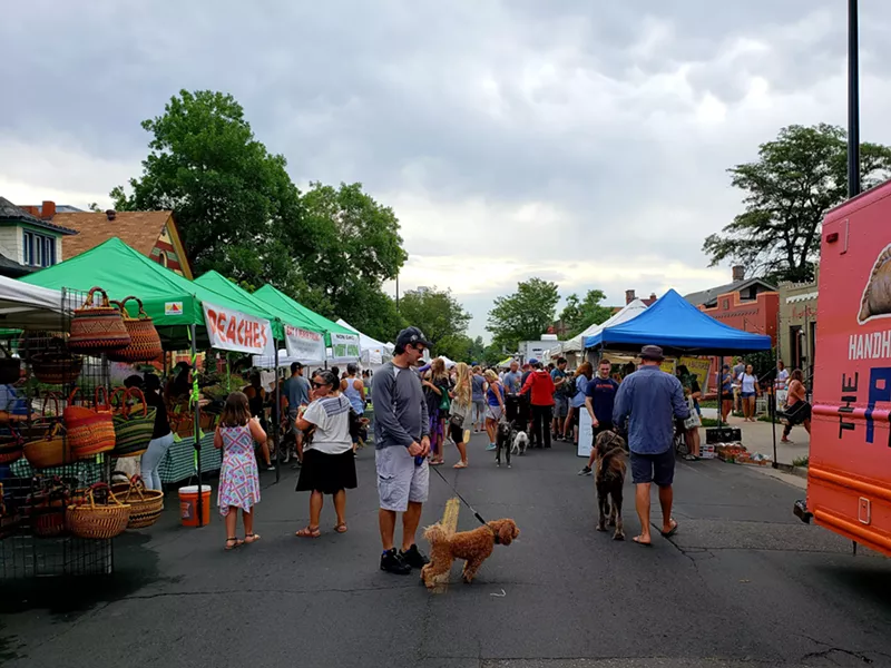 Image: Clouds didn't deter the crowds at the Highlands Square Farmers' Market.