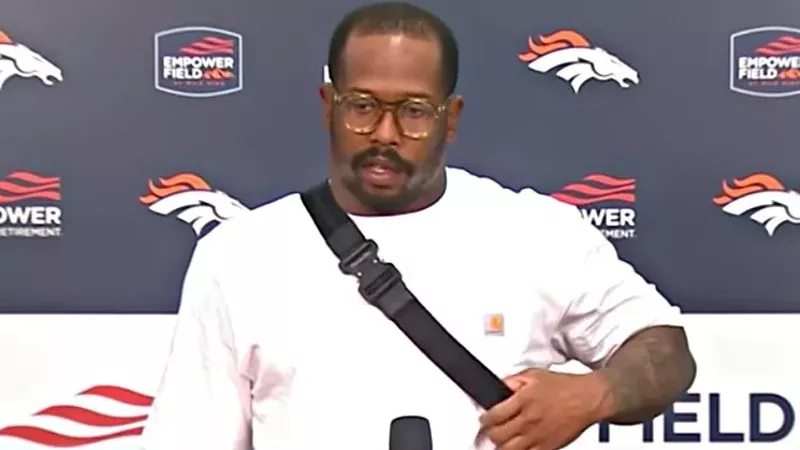 Image: Von Miller meeting the press after an October 2019 Broncos win over the Tennessee Titans.