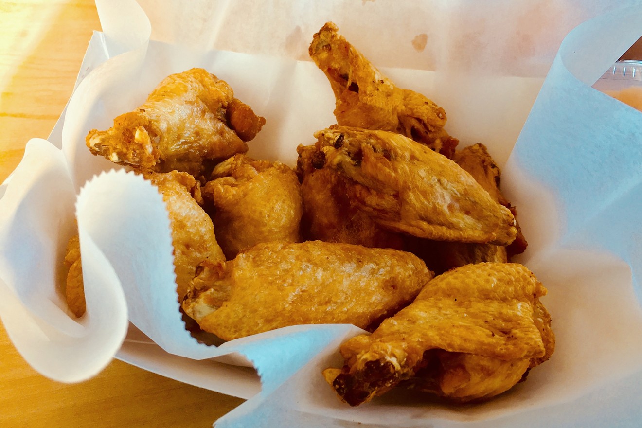 Straight-up Buffalo wings are the way to go at Woody's.
