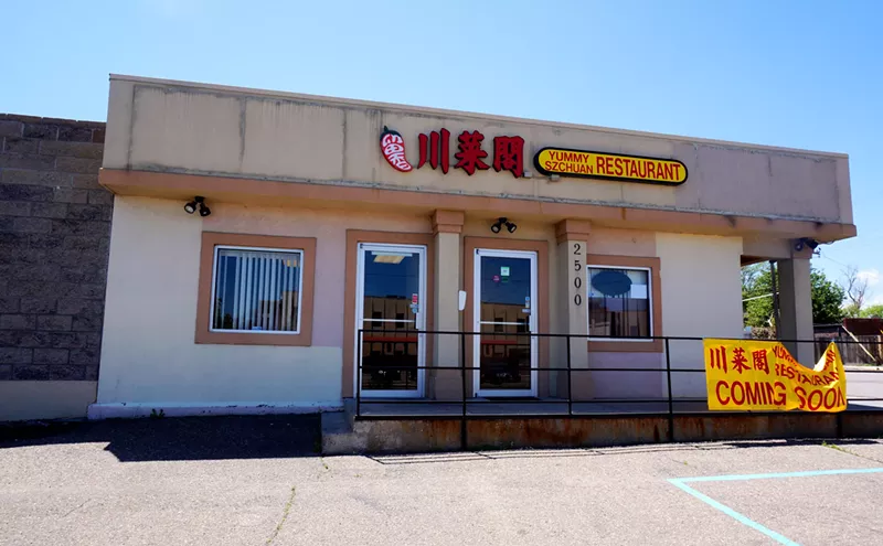 Image: Yummy Szechuan Takes Over Vacated JJ Chinese Seafood Spot